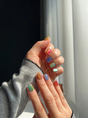 Colored Stone - Layla E (Co-Creator) ๐