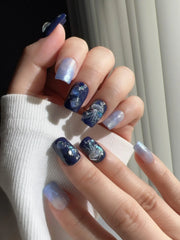 Glow Jellyfish Nails