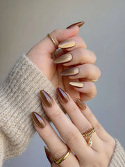 Light Brown Color Cat-eye Nails