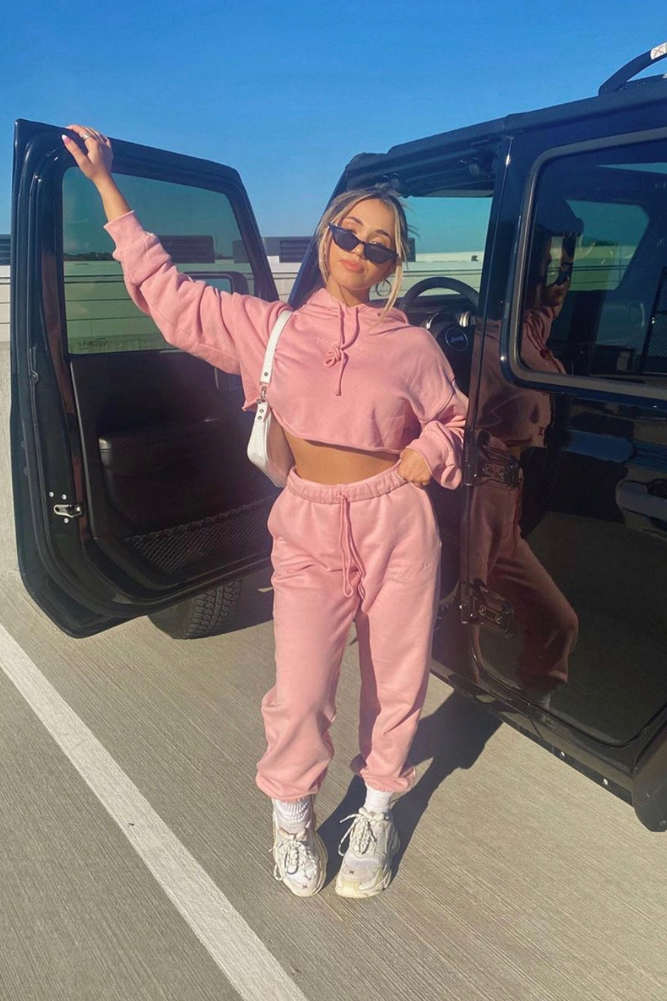 Girlfriend Crop Hoodie In Pink