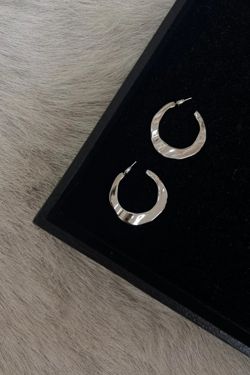 Cara Hammered Hoop Earrings